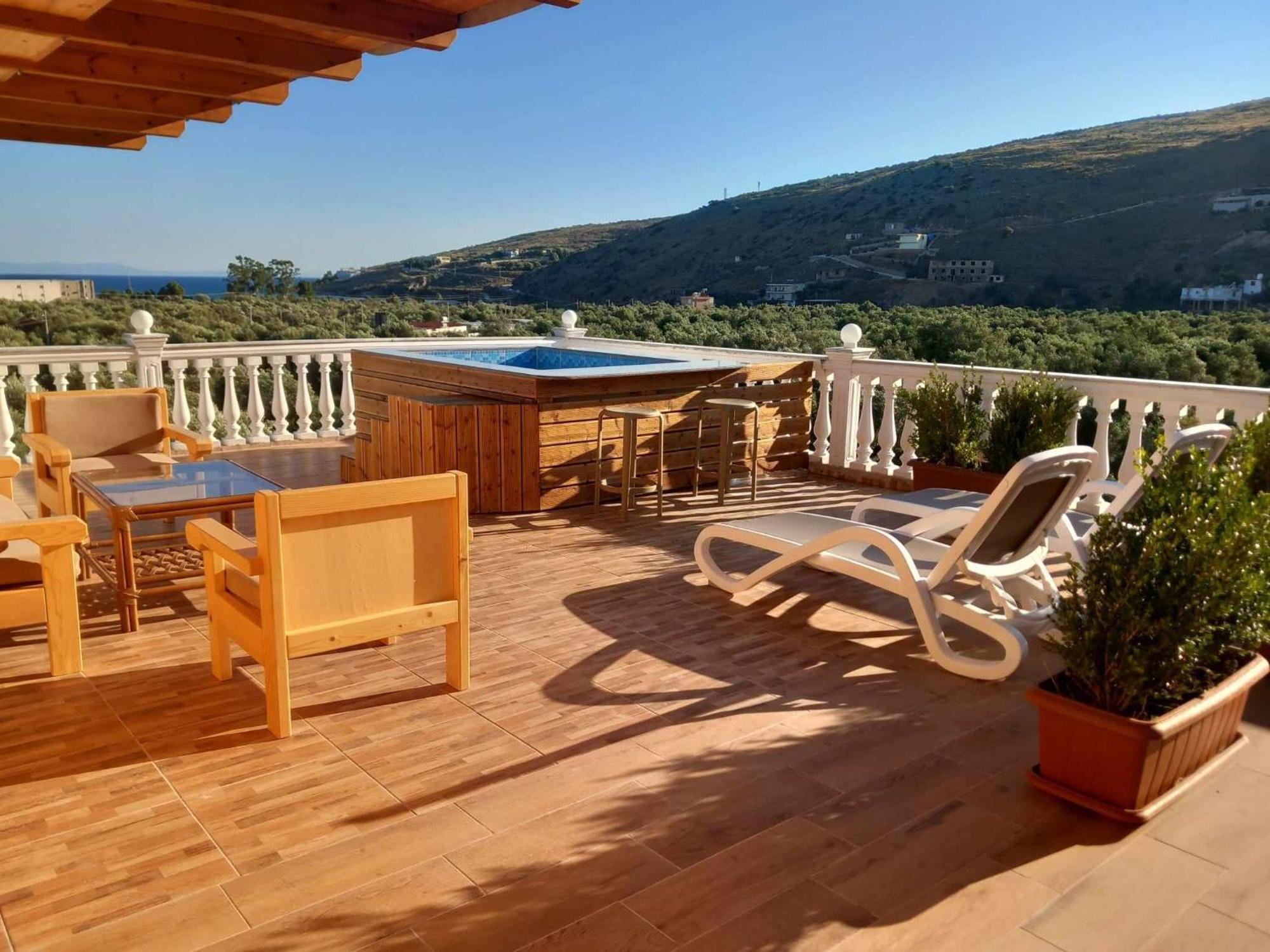 Irini'S Guesthouse Qëparo Exteriér fotografie