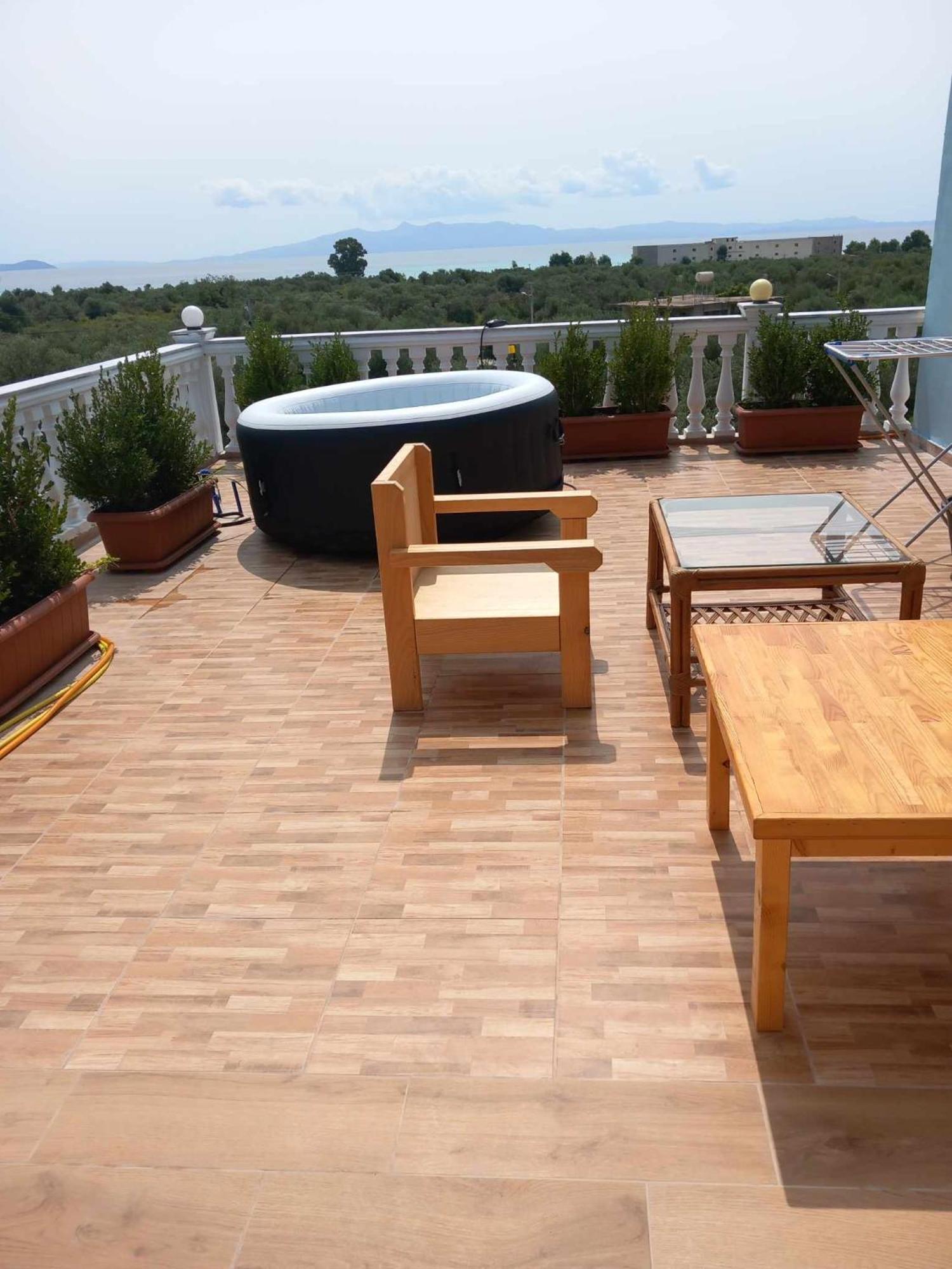 Irini'S Guesthouse Qëparo Exteriér fotografie